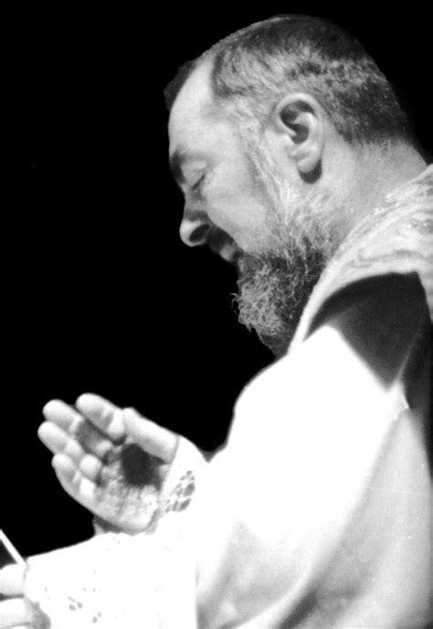 Slideshow Rarely Seen Photos Of Padre Pio