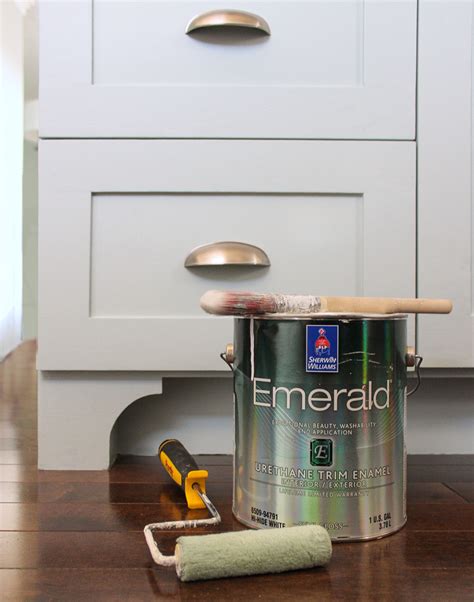 How To Thin Emerald Urethane Trim Enamel