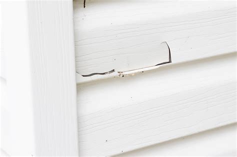 Should My Cracked Vinyl Siding Be Repaired Or Replaced
