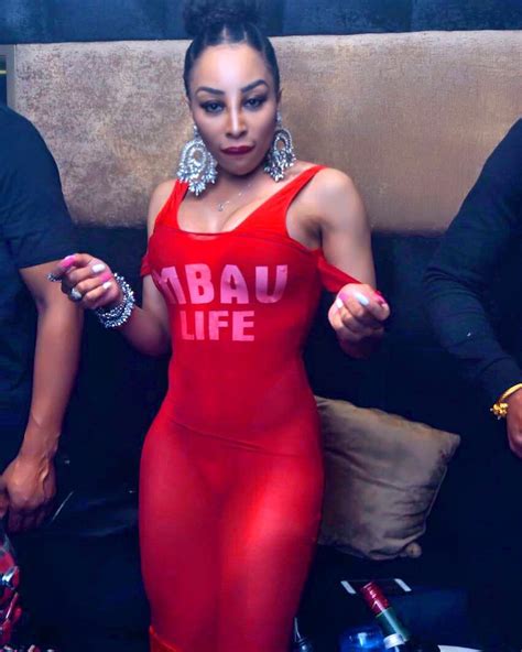Khanyi Mbau Shows Punn In Latest Pictures Ekasi News Online