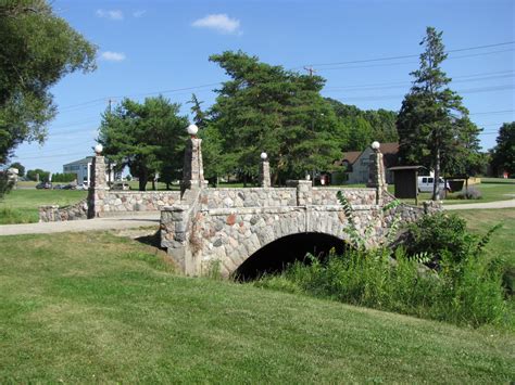 Willowbrook Park Bridge