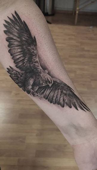 Top 100 Tattoo Flying Eagle