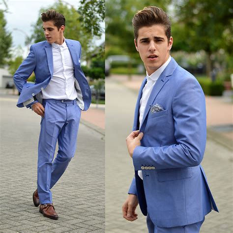 The first impression of a wedding is always from how everything looks. Tips to Choose a Summer Wedding Suits For Groom | Men ...