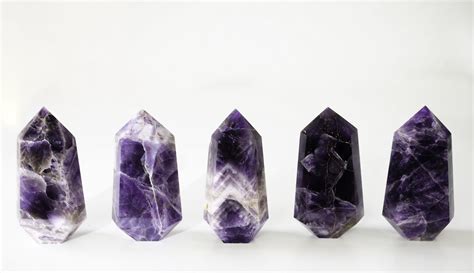A guide to using crystals in your home and work space - The Interiors ...