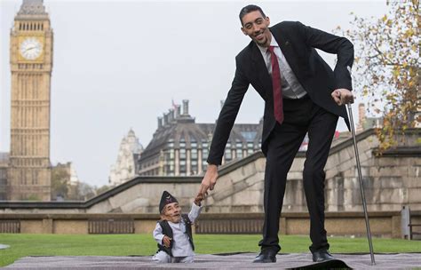 Who is the Tallest Living Man in the World Meet Sultan Kösen