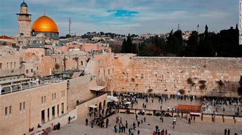 Jerusalem day western wall experience from above. Donald Trump's Jerusalem decision promises upheaval ...