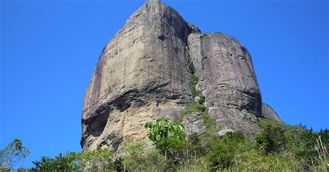 Pedra da gavea offers many rock climbing routes, some up to 450 meters long. Pedra da Gávea - São Conrado, Rio de Janeiro, Brasile | Sygic Travel