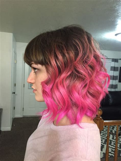 Pink hair ombré rose gold to hot pink Pink ombre hair Short ombre hair Pink hair