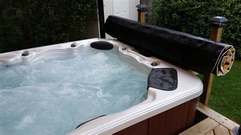 Roll Up Hot Tub And Spa Covers Contemporary Toronto By Canadian Hot Tubs Inc