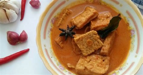 Nah kali ini kami akan bagikan resep sayur lodeh dengan bahan utama labu siam, tentunya dengan beberapa bahan tambahan seperti tempe, pete, udang, dan telur puyuh. 46 resep semur tahu tempe santan enak dan sederhana ala ...