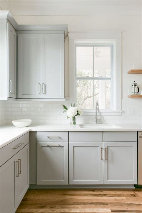 Effective Neutral Colors For Beautiful White Kitchen Concept Part 1
