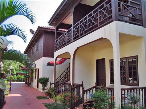 Tatami@d'tepi laut pangkor island is the villa located at the very heart of pasir bogak beach. CHALET AND RESORT PULAU PANGKOR: Palma Beach Resort