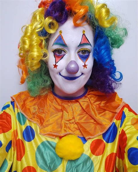 Pin By Bubba Smith On Art Clown Face Paint Clown Cute Clown