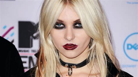 Taylor Momsen Is Going To Hell With Pretty Reckless Album Cover
