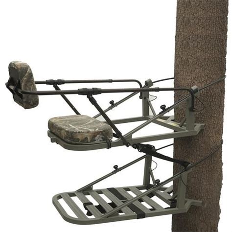 Centershot 24 Wabr Face The Tree Position Tree Stand Hunting