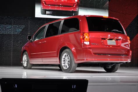 The grand caravan has a clear advantage in cargo hauling versatility. 2011 Dodge Grand Caravan R/T Live Photos: 2011 Chicago ...