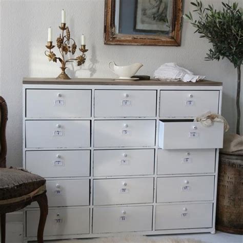 Shabby chic vintage möbel kommode 100x80x30cm massiv. Metall Kommode shabby chic, antik-weiss bei Le Bon Jour