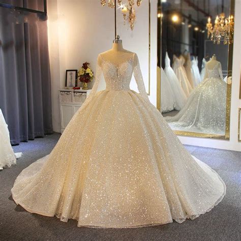 Sparkling 2021 Ball Gown Wedding Dresses Sheer Jewel Neck Appliqued