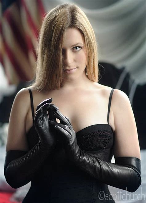unbetitelt photo sexy leather outfits leather gloves women elegant gloves
