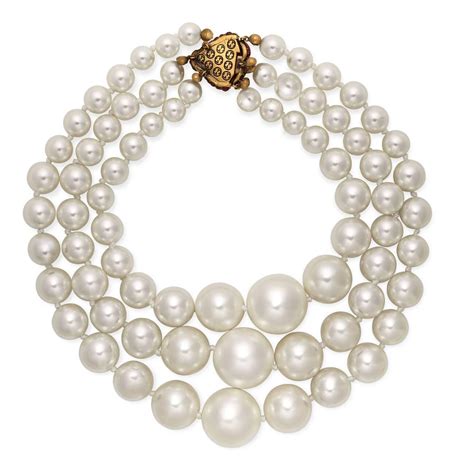 Gucci Layered Pearl Necklace With Strawberry In White Lyst