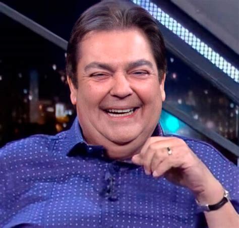 Veja o time dos principais apresentadores da tv. Colunista indica que saída de Faustão da Globo pode ter a ...
