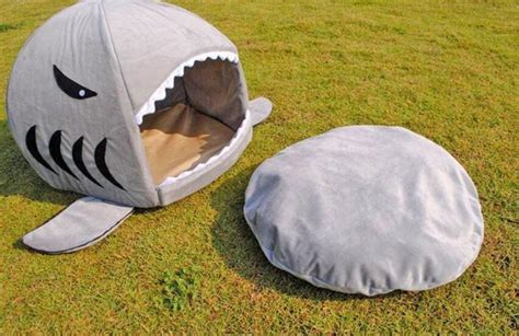 Shark Shaped Dogcat Bed