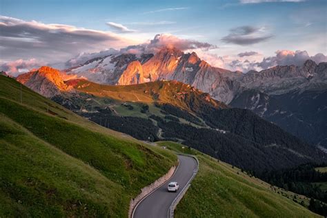 Mountain Passes Of The Italian Dolomites Worth Stopping