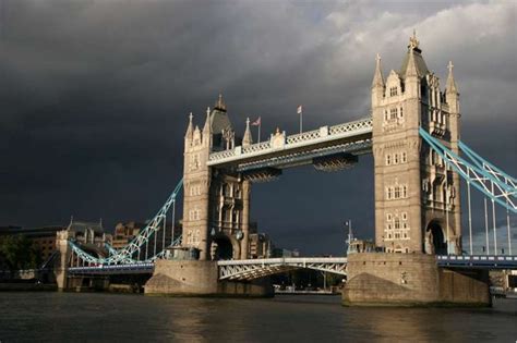 Tower Bridge Facts And History Of Tower Bridge In London