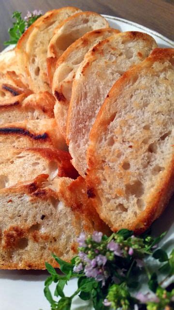 Knoblauchbrot aus der Pfanne
