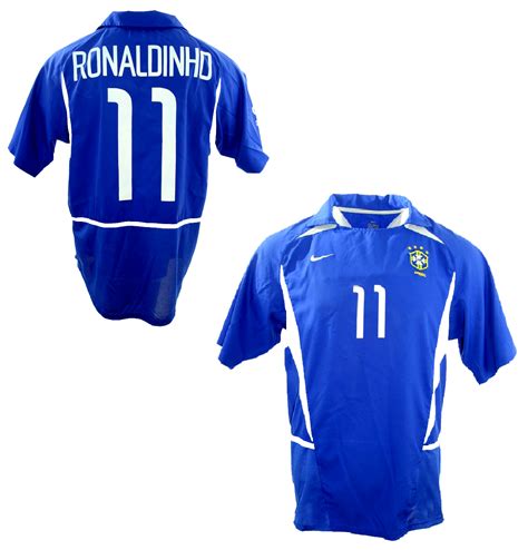 Dein ronaldo trikot gibt's bei unisportstore.de! Nike Brasilien Trikot 11 Ronaldinho WM 2002 Blau Auswärts ...