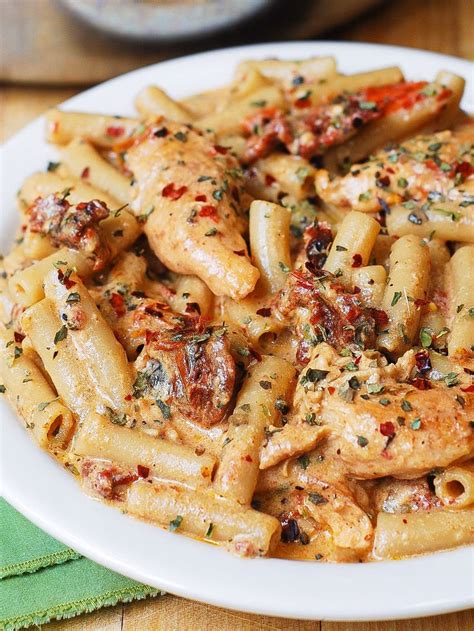 Creamy Chicken Mozzarella Pasta #creamy #pasta # ...