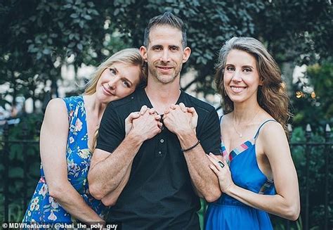 Father Ends 19 Year Marriage To Form A Polyamorous Triad Total Headline