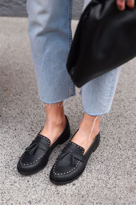 Чёрные лоферы модная классика One By One Black loafers fashion