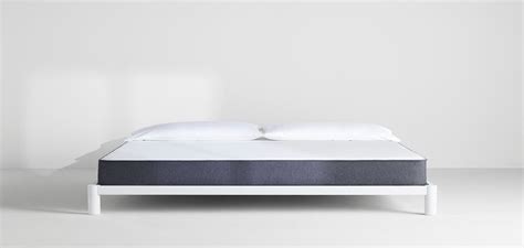 It was tightly wrapped in two layers of plastic and needed to be cut open and left to expand until it was ready for testing. Casper Original Foam Mattress Review - Mattress in USA