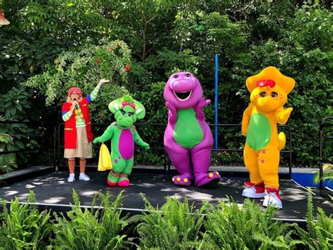 “a Day In The Park With Barney” At Universal Orlando Has Permanently