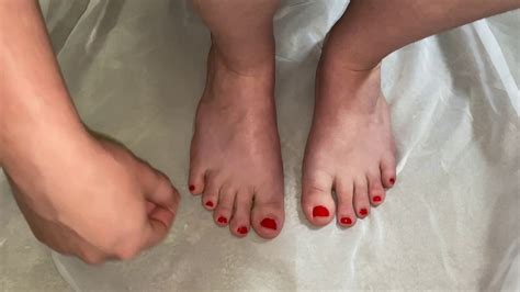 Painting My Toes Red Youtube