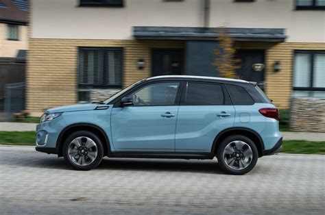 This current model is built in hungary, which gives it an edge over its rivals in the subcompact crossover category. Suzuki Vitara Awarded 5-star Euro NCAP Safety Rating ...