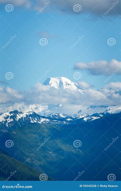 Mountain Peak Above Clouds Stock Photo Image Of Capped 95543228