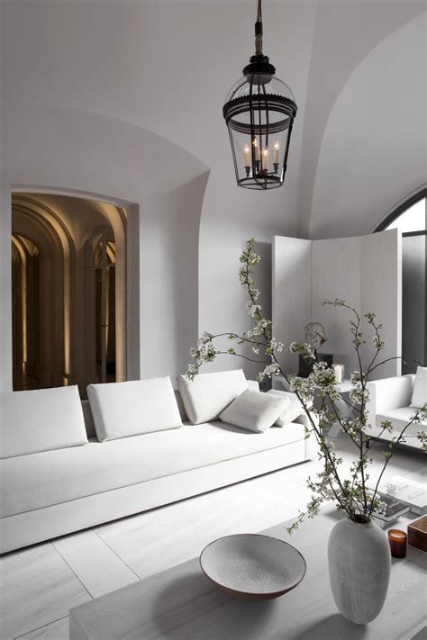 Two Monochrome Modern Masterpieces of Interior Design | Interior design