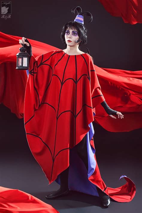 Lydia deetz #642 beetlejuice box lunch exclusive imperfect box. 51 best images about Lydia Deetz cosplay on Pinterest ...