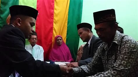 Namun bekerja di kantor juga bisa cepat bosan. Cara Akad Nikah di kantor KUA - YouTube