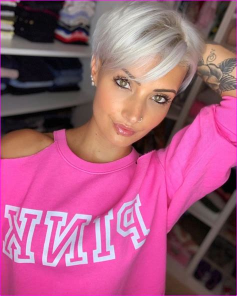 50 Very Short Pixie Cuts For Fine Hair 2021 Short Pixie Cuts