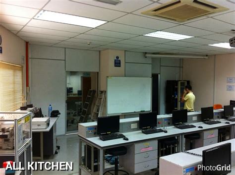 626 likes · 2 talking about this · 2 were here. kabinet dapur(kitchen cabinet) partition mfi bangi
