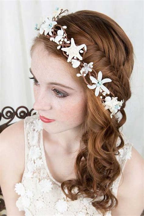 The reason for this is that beach weather usually leaves our hair wavy due to the humidity in the environment. 20 Beach Wedding Hairstyles for Long Hair | Hairstyles ...