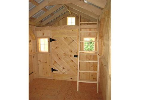 As people move to simplify their lives, tiny house plans have gained popularity. Bunkhouse | Building a tiny house, Interior design ...