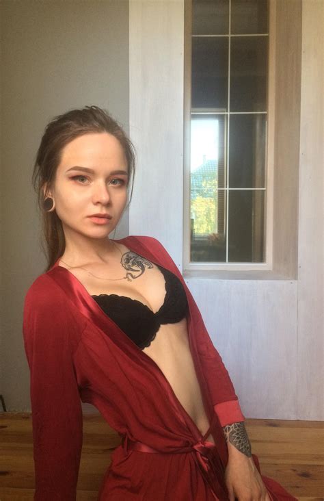 Hey 👋 | Scrolller