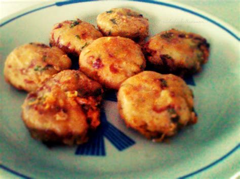 Cara membuat camilan stik kentang keju yang lagi hits bahannya adalah : Cara buat begedil mak limah ! | Siti Kektus