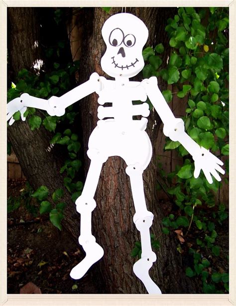 Spooky Kooky Skeleton Craft What A Cute Addition To