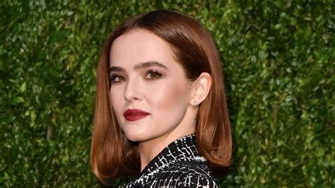 Zoey Deutch Nue Photos Biographie News De Stars Les Stars Nues