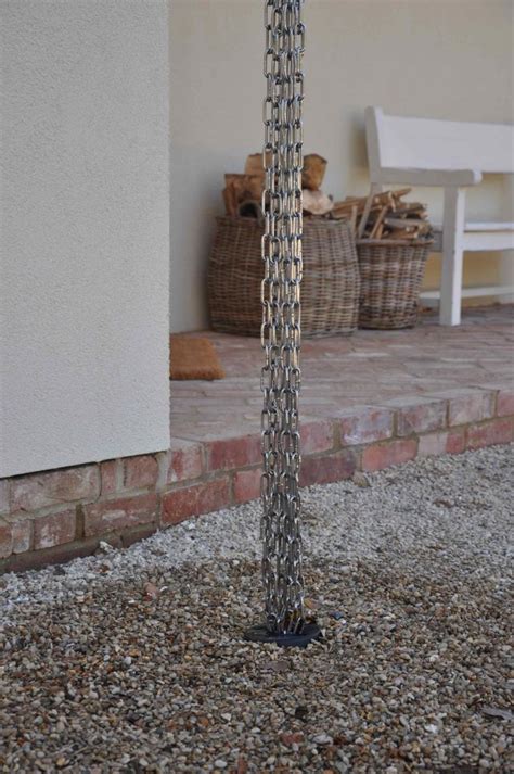 Rain chains - when and how to install them - Renovate Green gambar png